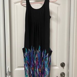 Ronni Nicole tank dress with pockets. Black and multi colored bottom.  Size 10.